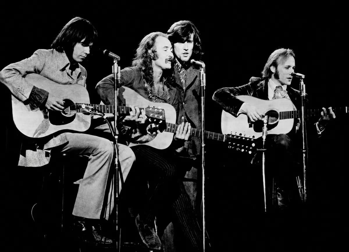 Crosby, Stills, Nash & Young band photo